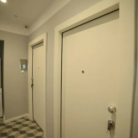 Mazi7thfloor #3 *