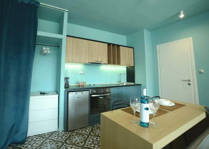 Mazi7thfloor #3 Apartament *
